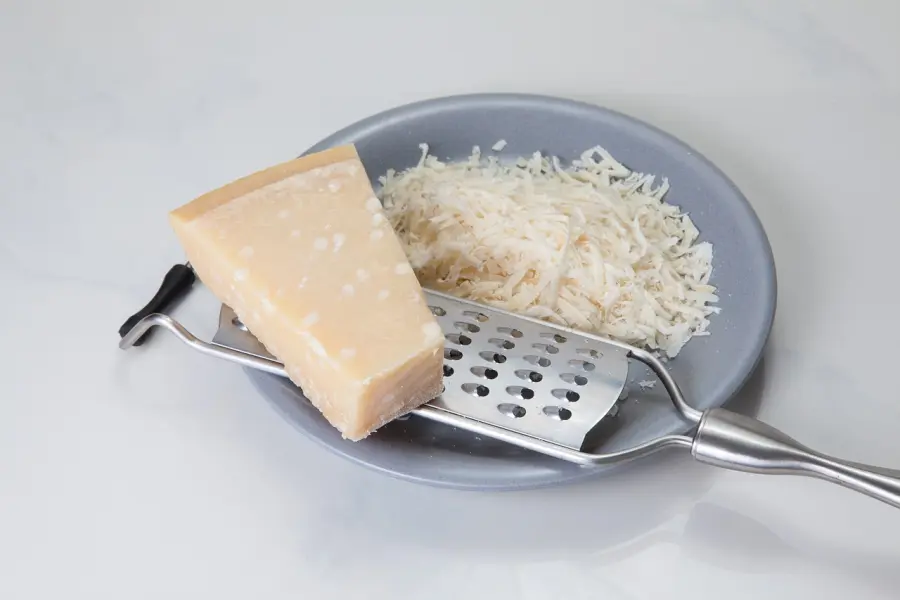 Qual'è la differenza tra Grana Padano e Parmigiano?