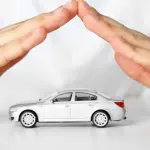 Assicurazione auto per un giorno: vantaggi della polizza temporanea