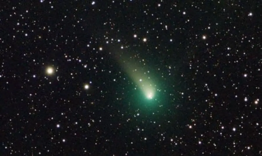 Cometa di Natale e stelle cadenti: il 2018 si chiude con uno spettacolo celestiale
