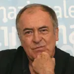 Morto Bernardo Bertolucci, biografia e filmografia regista italiano