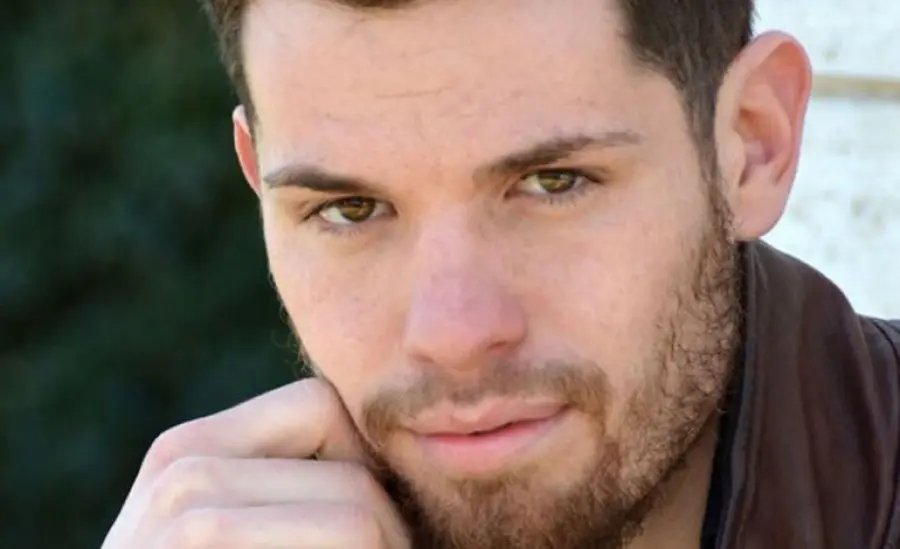 Niccolò Centioni: "Faccio il lavapiatti, la tv mi ha dimenticato"