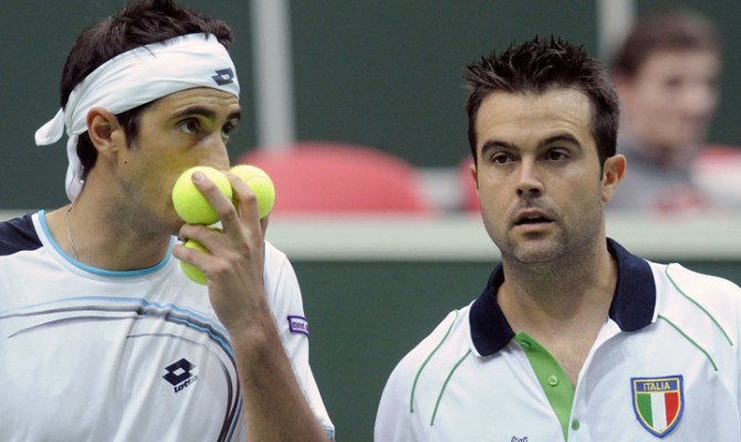 Tennis, partite truccate: Bracciali radiato, Starace squalificato per 10 anni