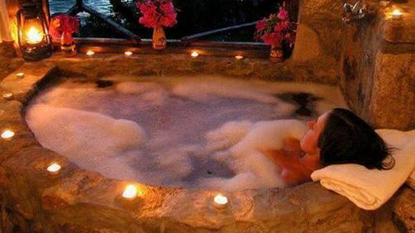 Zucchero nel sangue? Riduciamolo con un bagno caldo