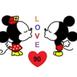 Buon compleanno a Topolino, che compie 90 anni: Chiara Ferragni è la madrina