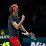 ATP Finals 2018: Zverev batte Federer e vola in finale