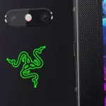 Razer Phone 2: la scocca si illumina con un LED RGB