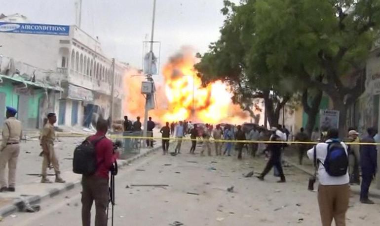 Attentato in Somalia: 22 morti e 15 feriti