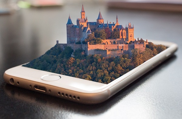 iPhone RX e Xs: arrivano gli esclusivi sfondi di iFixit