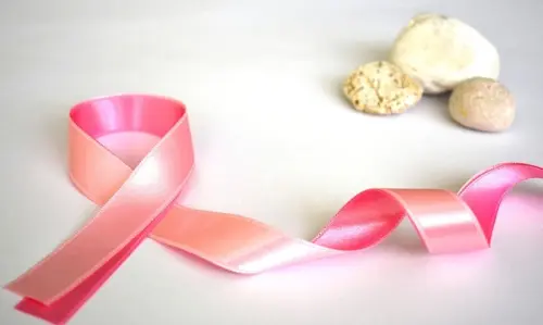 Tumore al seno, a Pescara visite gratuite, info