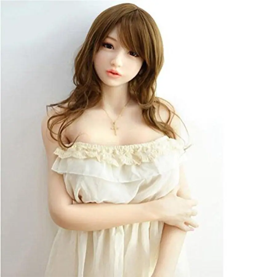 Scambia bambola gonfiabile per cadavere e chiama la polizia