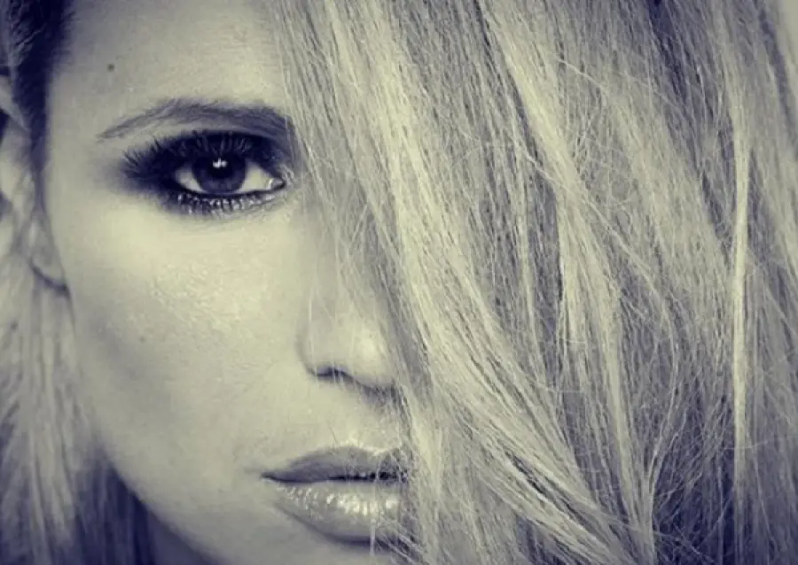 Michelle Hunziker aveva un padre alcolizzato: la confessione