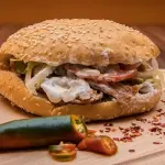 Feci nel kebab, 140 ricoverati: titolari ristorante condannati