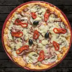 Pizzaiolo più originale del mondo è italiano: Stefano Miozzo gongola