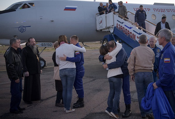 Spazio: guasto e atterraggio d'emergenza per la Soyuz. Salvi i piloti (VIDEO)