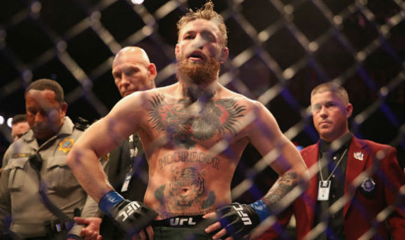 McGregor-Khabib: lo scontro finisce in rissa