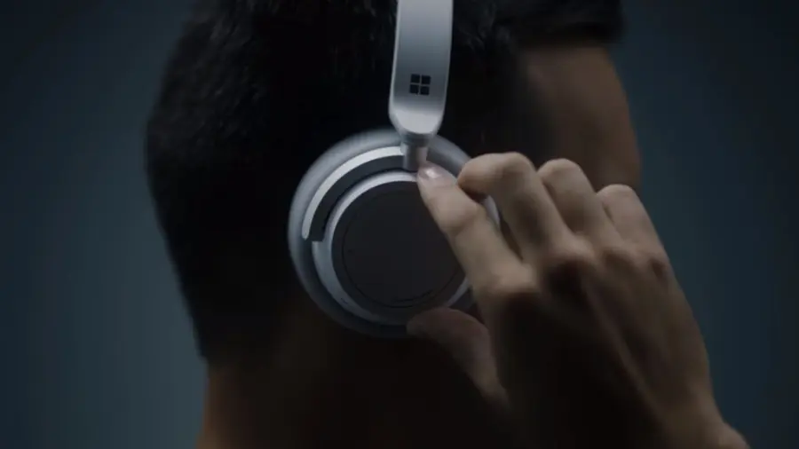 Cuffie surface: ecco il nuovo modello Microsoft che riduce i rumori