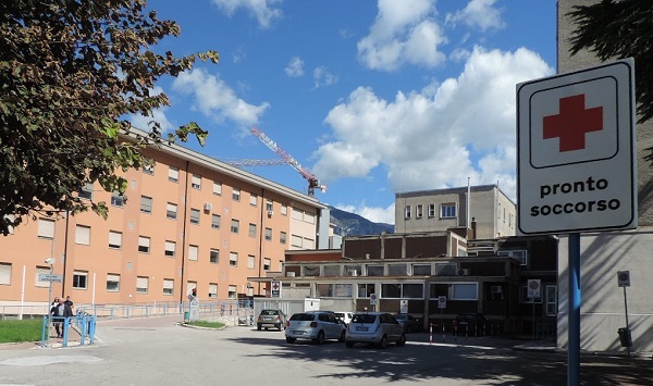 Meningite: donna ricoverata d'urgenza, ma non c'è rischio contagio