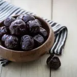 Dieta delle 10 prugne, molti chili in meno con poca fatica