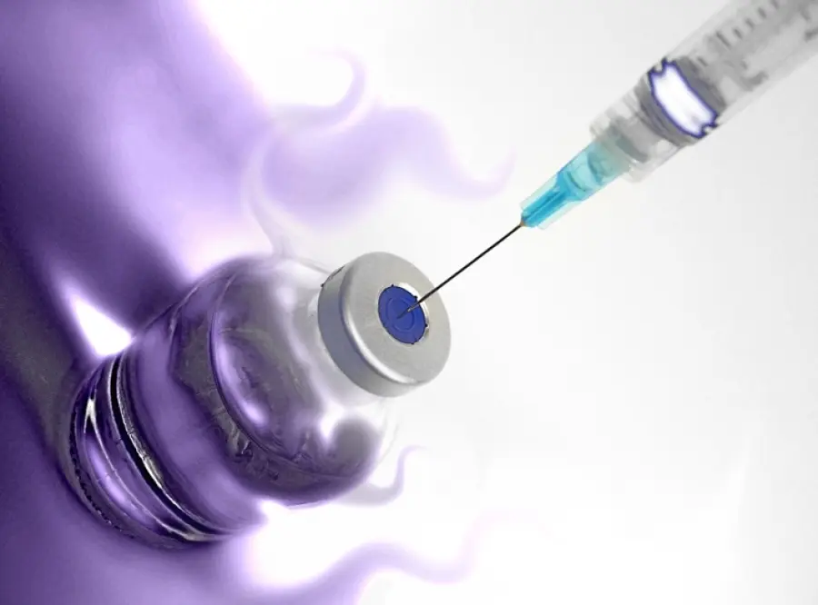 Vaccino contro il cancro: la sanità napoletana ci crede e investe