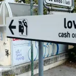 Torino, spunta segnale per la via delle prostitute