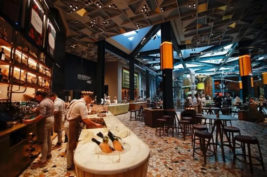 Starbucks Italia apre a Milano, prezzi e orari