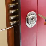 Cosa fare quando si cerca un fabbro urgente?