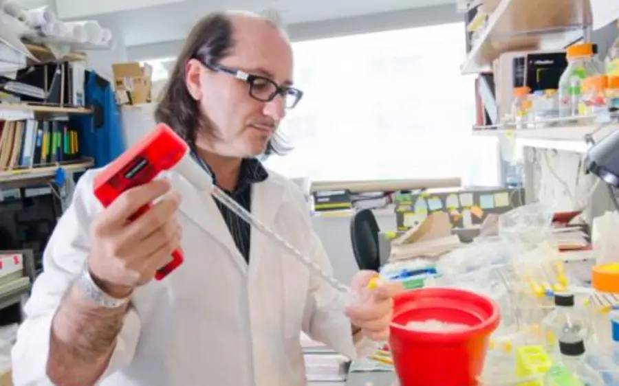 Ricercatore calabrese scopre il punto debole dei tumori