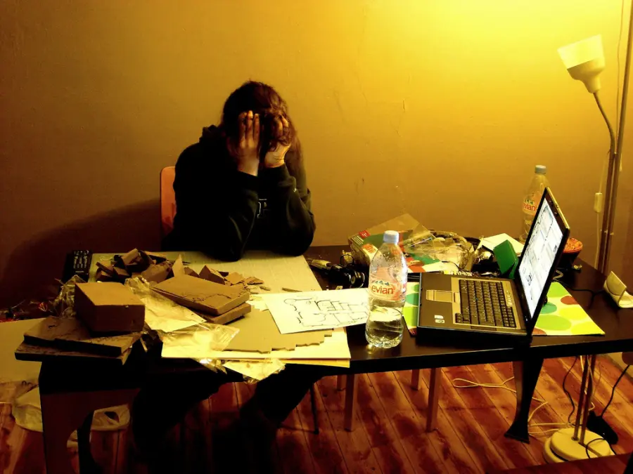 Perché lo stacanovismo fa male alla salute?