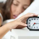 Dormire poco causa il tumore al seno?