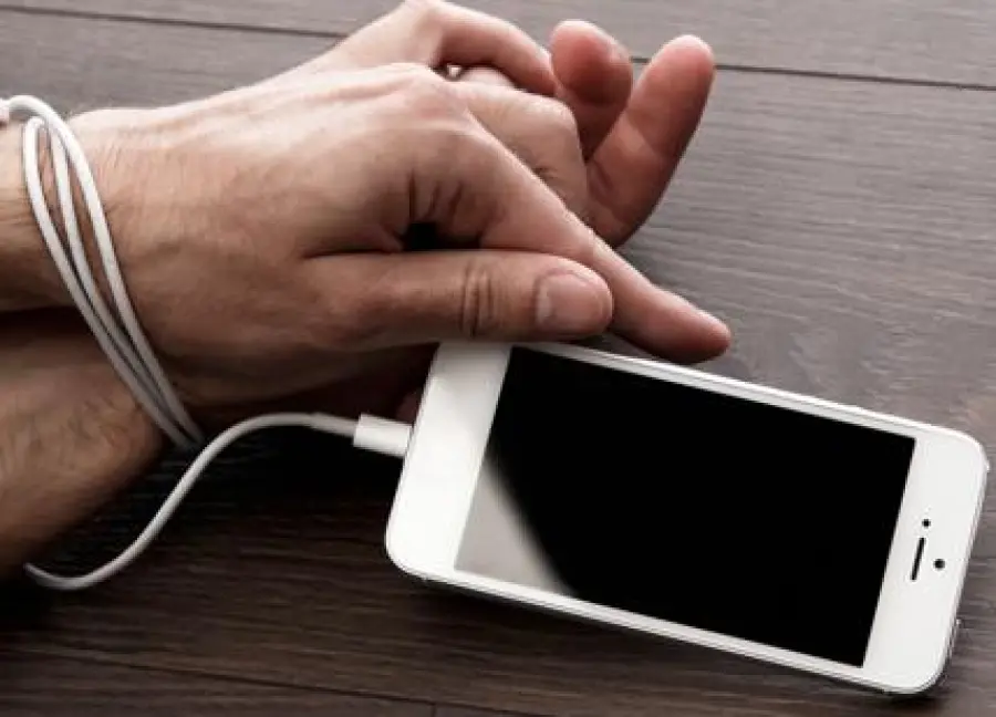 Notifiche smartphone danno dipendenza come gli oppioidi