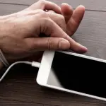 Notifiche smartphone danno dipendenza come gli oppioidi