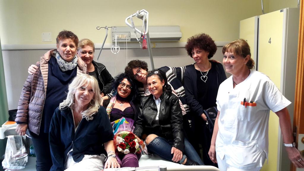 Si laurea in ospedale: Olga ha un tumore al cervello