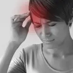 Mal di testa continuo e pulsante: 5 cause ignorate