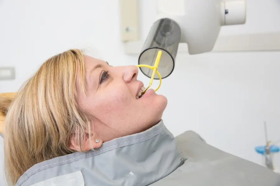 Abuso di raggi X causa tumori: monito dei dentisti