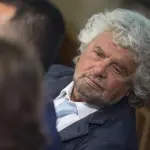 Beppe Grillo lancia il reddito per diritto di nascita: cos'è?