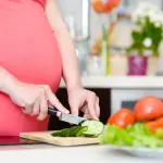 Dieta vegana e vegetariana causano danni neurologici al feto