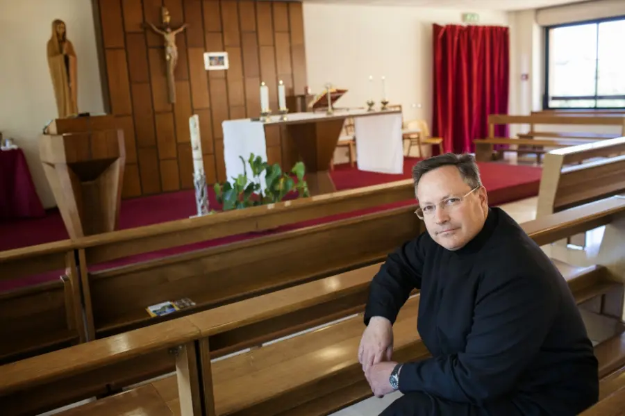 Emergenza esorcisti: l'allarme dell'allievo di padre Amorth