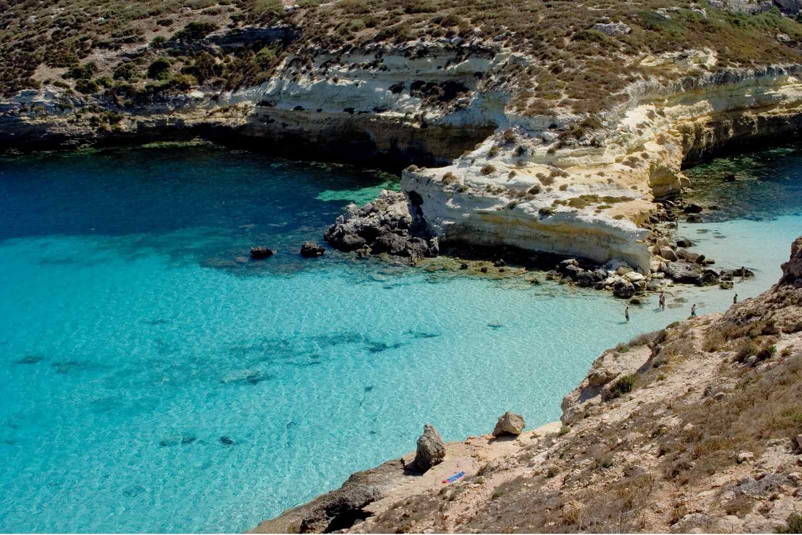 Spiaggia dei Conigli di Lampedusa: la più bella d'Italia