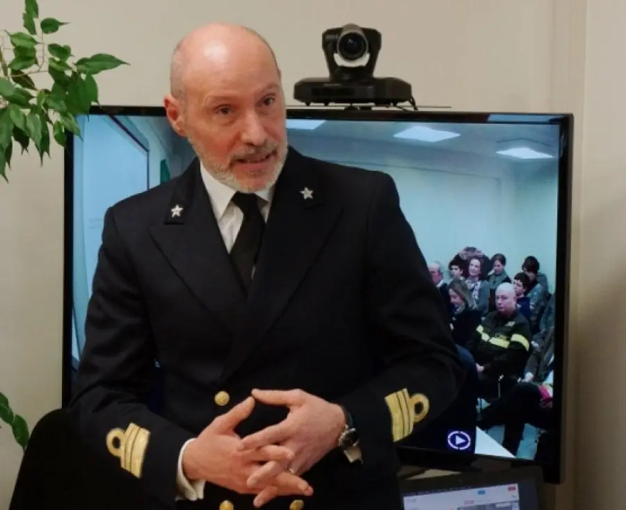 M5S, bufera su De Falco: avrebbe aggredito moglie e figlia