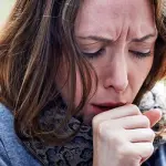 Tossisce e non riesce più a respirare: arteria tiroidea rotta