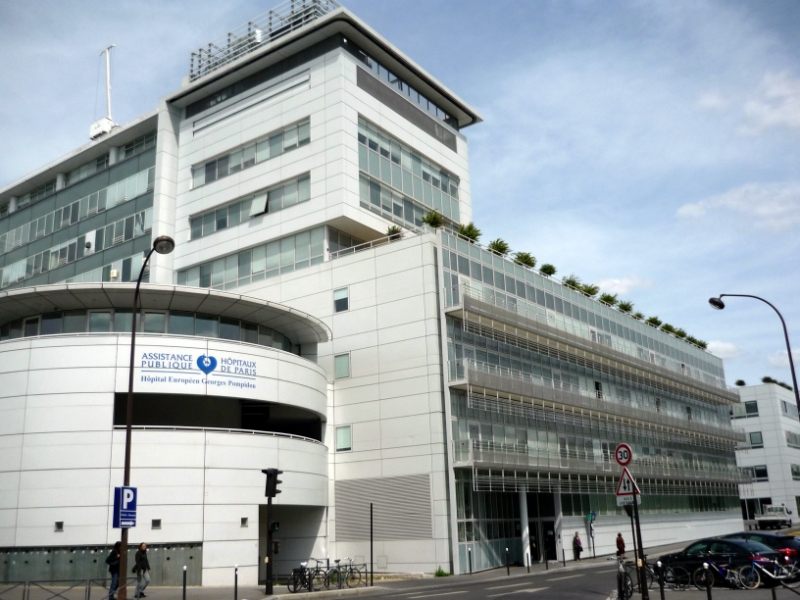 Secondo trapianto di faccia per un uomo francese: un record