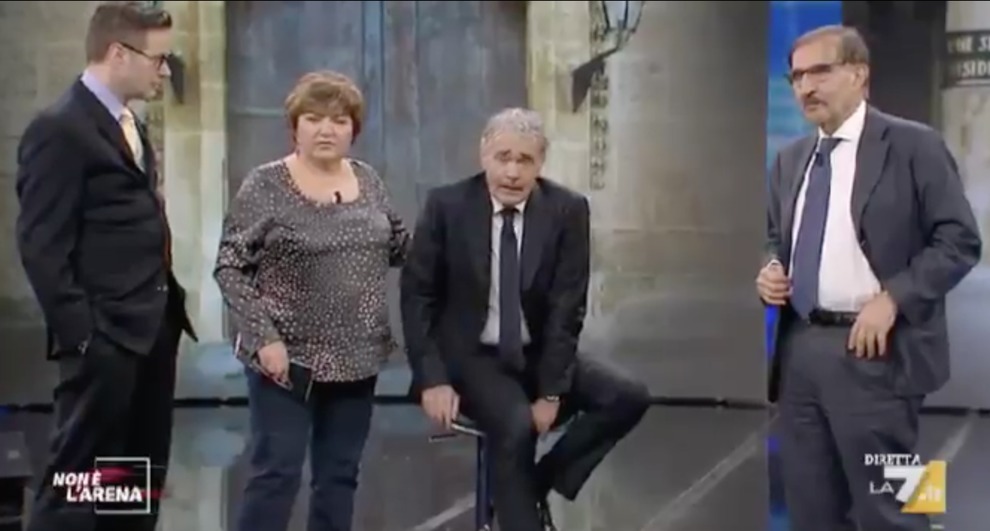 Massimo Giletti accusa malore a 'Non è l'Arena': programma sospeso