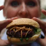 Mangiare insetti: perché il disgusto? Alimenti nutrienti e digeribili