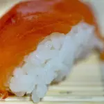 Sushi fa venire i vermi? Il caso della grossa tenia nell'intestino