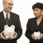 Donne pagate il 23% meno degli uomini: il grigio gap universale