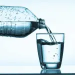 Dieta dell'acqua di Sorrentino: quanto bere?