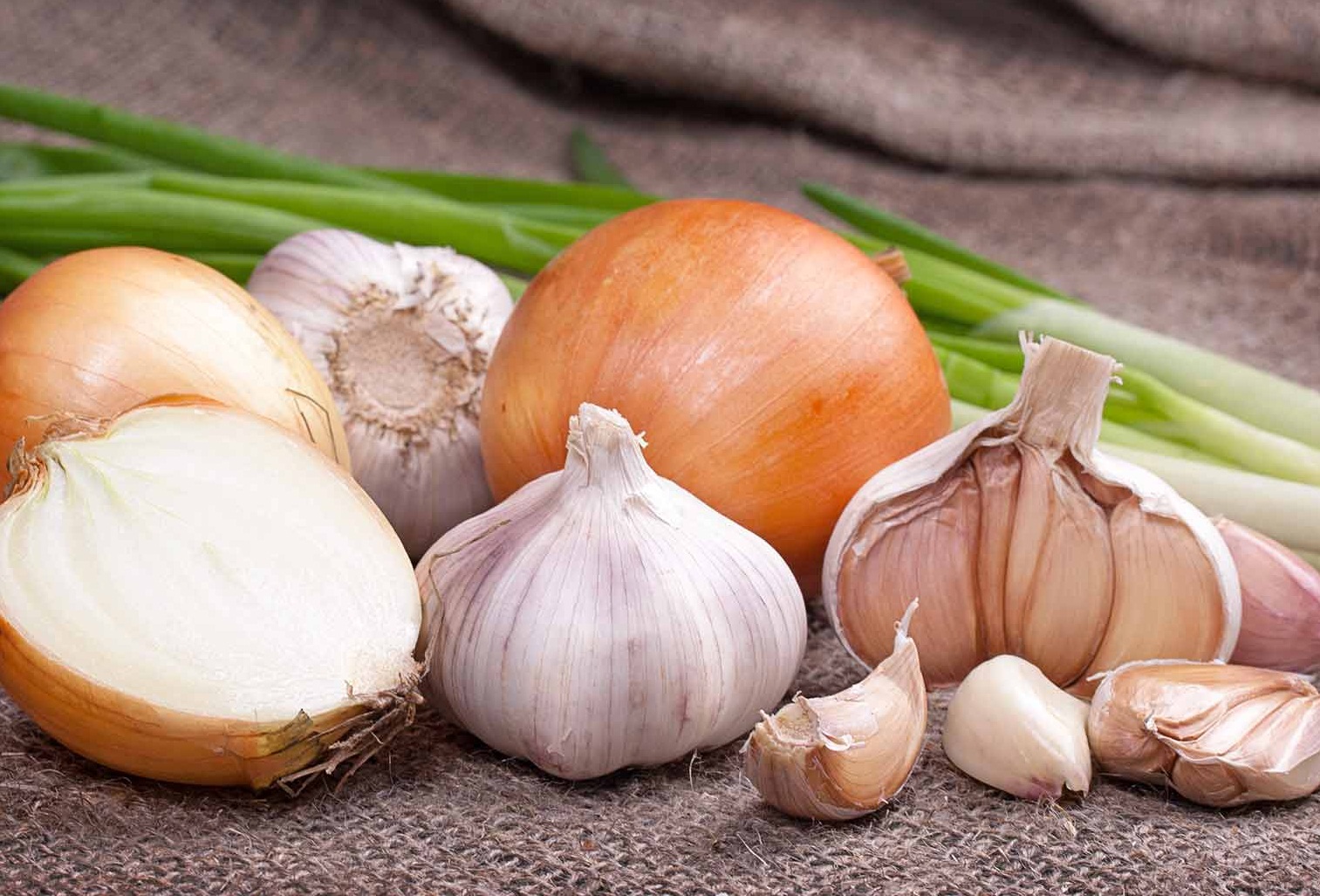 Aglio previene i tumori: potente antibiotico naturale