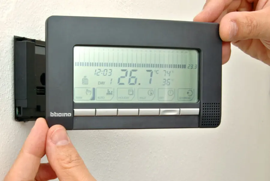 Le differenze tra termostato e cronotermostato