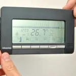 Le differenze tra termostato e cronotermostato