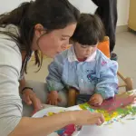 Scuola materna, maestre invecchiano: la fobia italiana di assumere under 35